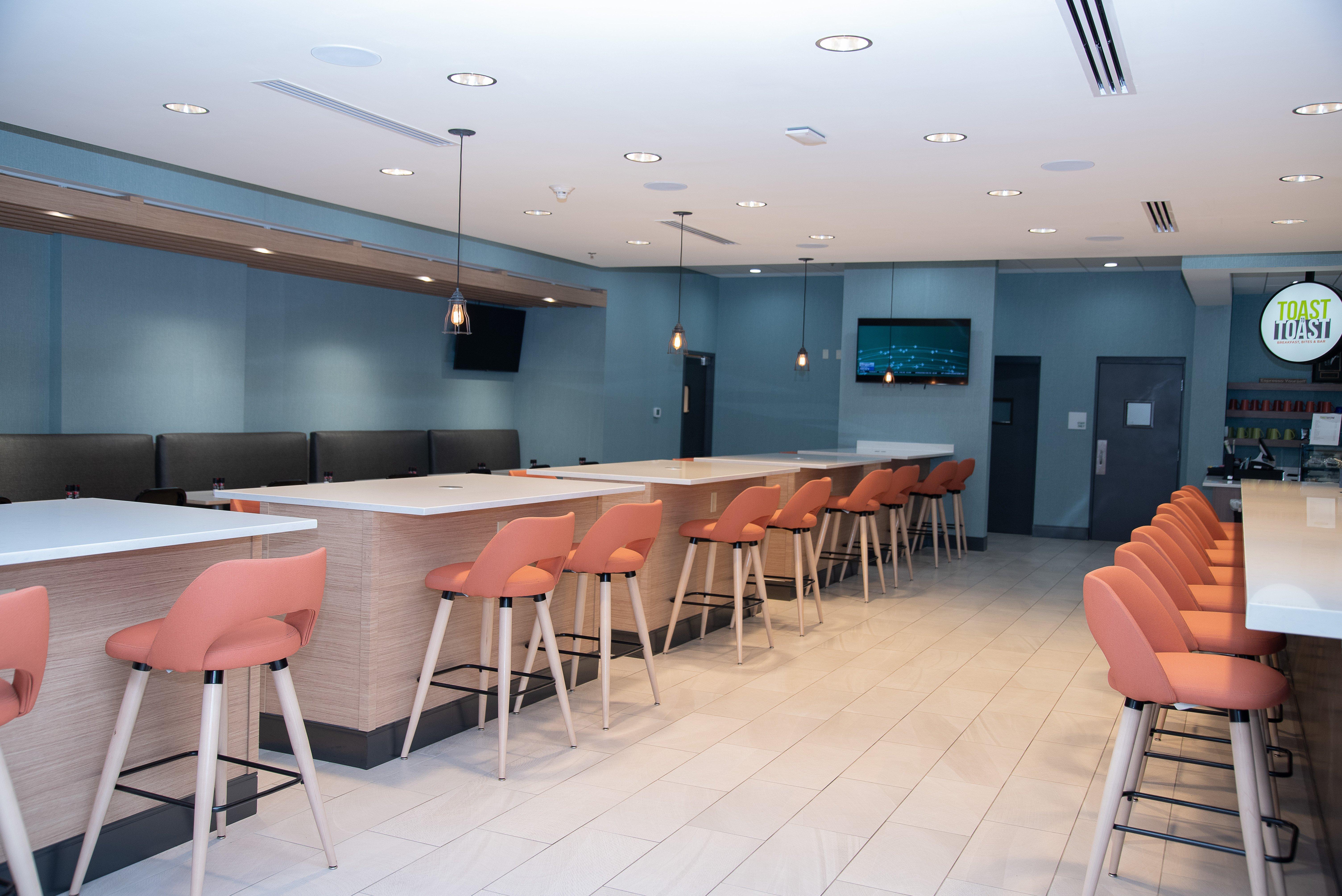 Holiday Inn & Suites - Fayetteville W-Fort Bragg Area By Ihg Екстериор снимка